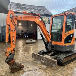 Doosan DX27Z