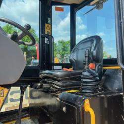 JCB 6ST