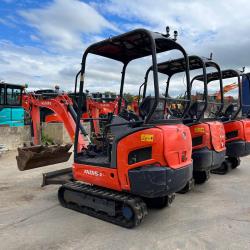 Kubota KX015-4