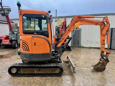 Doosan DX27Z