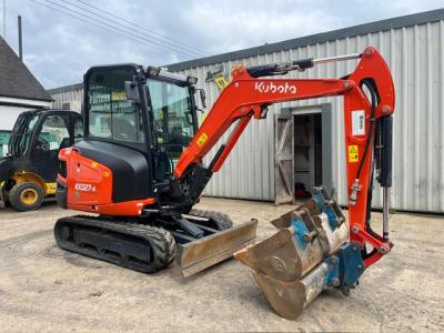 Kubota KX027-4